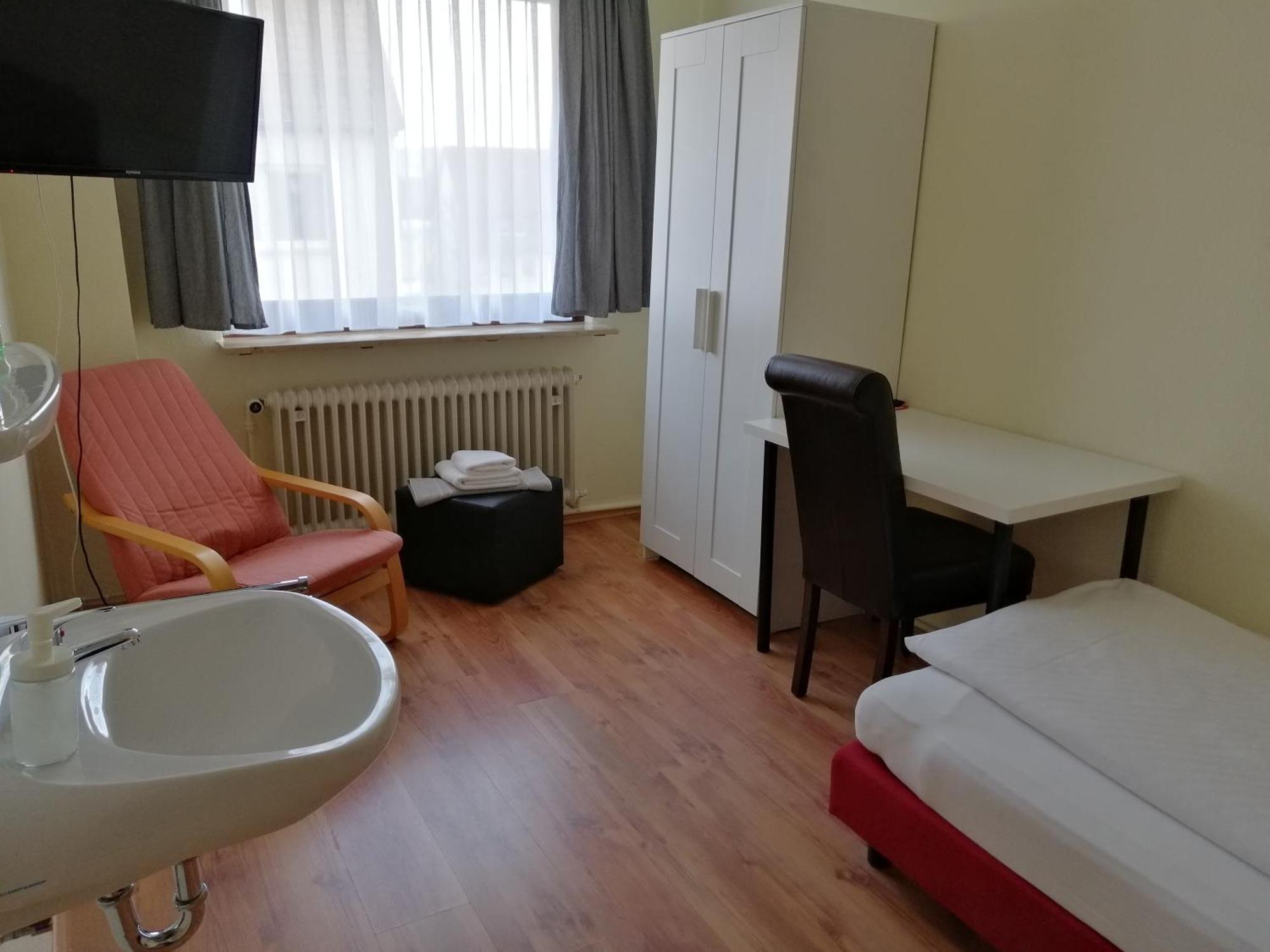 Hotel Garni Elisabeth Гёппинген Номер фото
